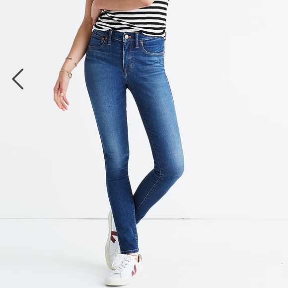 Madewell 9" Mid-Rise Skinny Jeans in Patty Wash - Picture 1 of 10